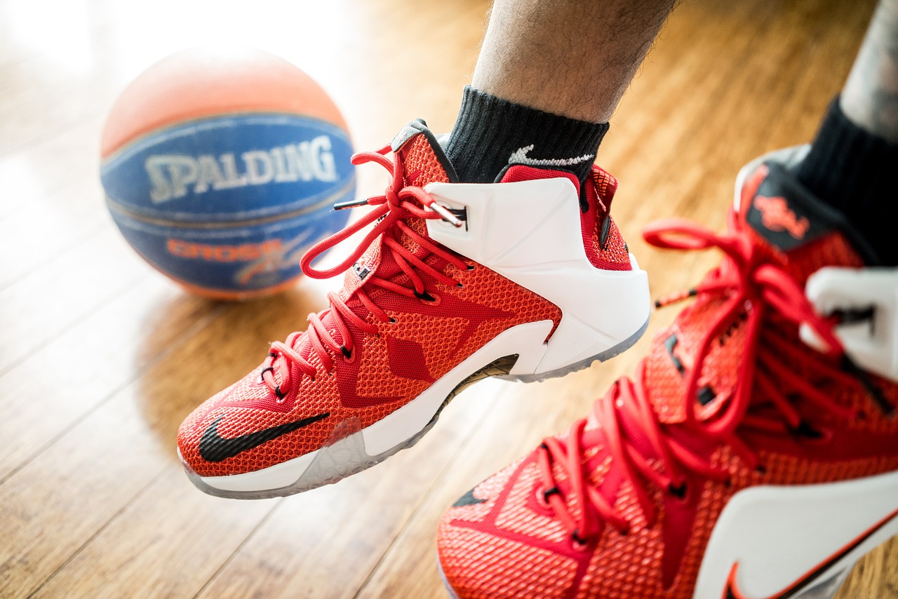 Site de chaussure de cheap basketball