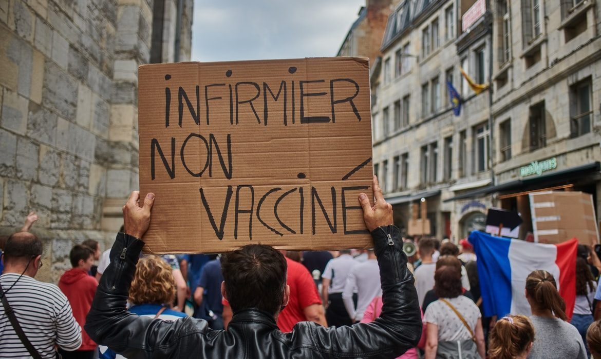 Une manifestation d'infirmiers non vaccinés.