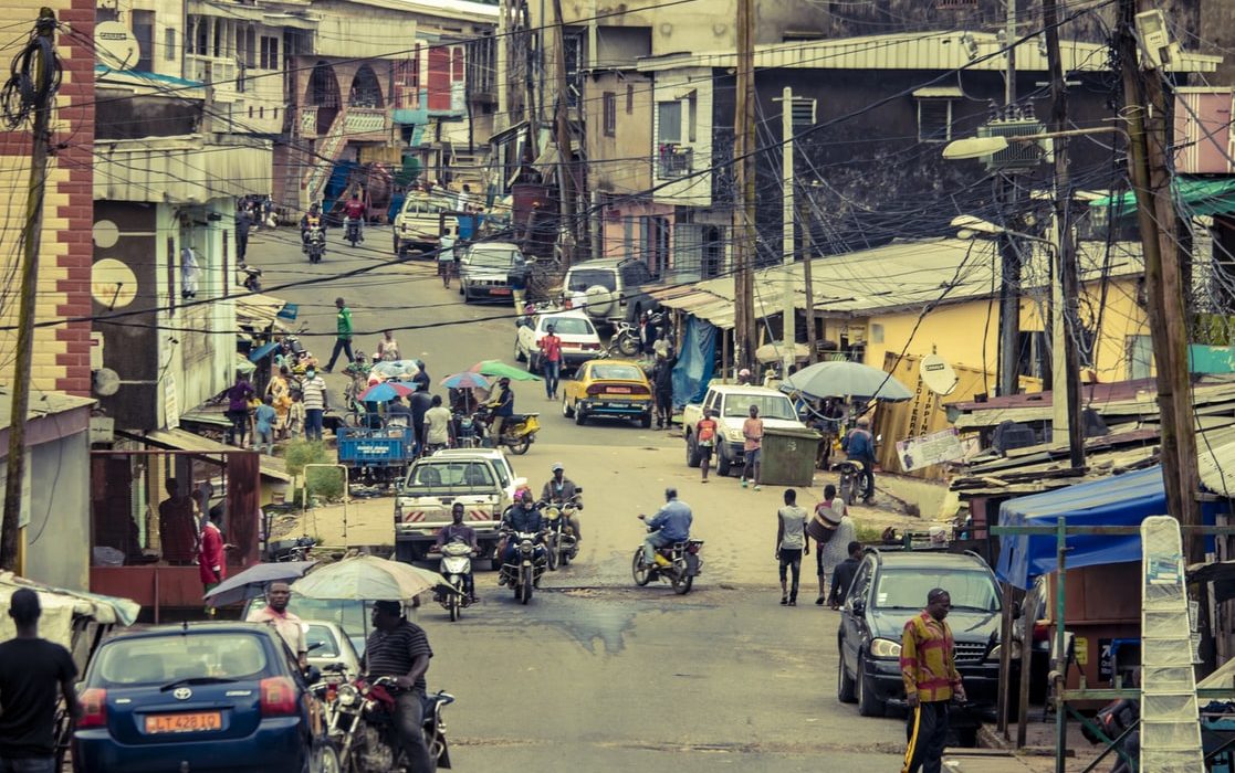 Dans les rues de Douala, au Cameroun.