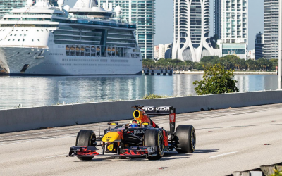 Une monoplace s'essayant sur le circuit de Miami.