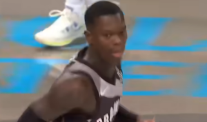 Dennis Schröder avec les Nets.